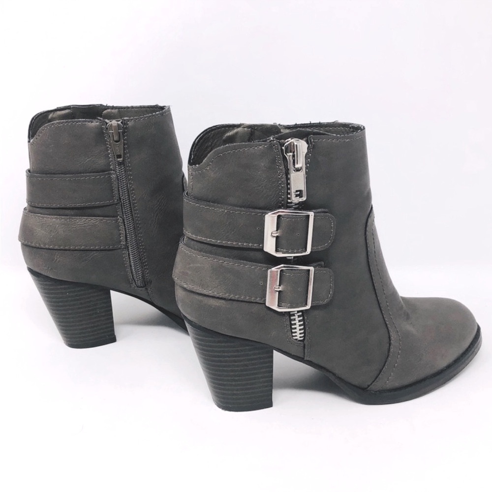 🆕 Target Mossimo Tan Taupe Buckle Strap Zip Up Ankle Booties Moto Boots, Size 6